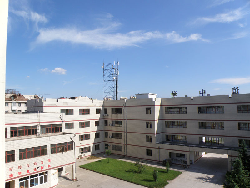 北京加拿大國際學(xué)校收費標(biāo)準(zhǔn)及招生條件