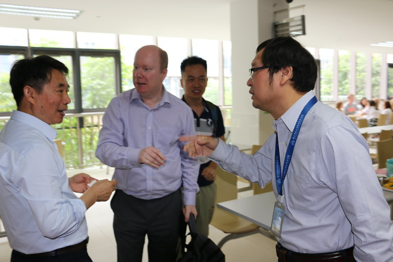 我校特邀思克萊德大學(xué)David Roxburgh博士開(kāi)展講座