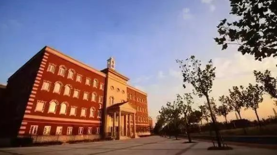 2024年上海惠靈頓國際學校招生入學學費及升學情況